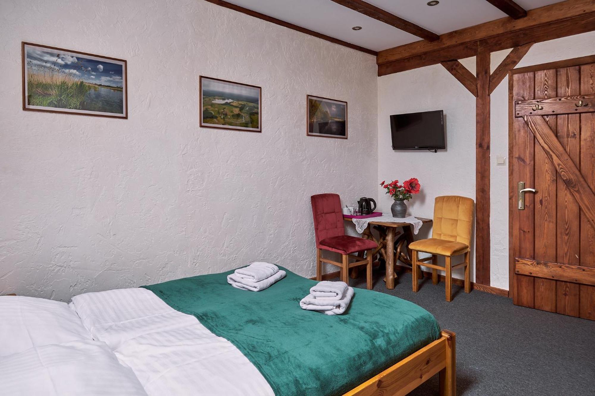 Karczma Zacisze Bed & Breakfast Krutyn Exterior photo