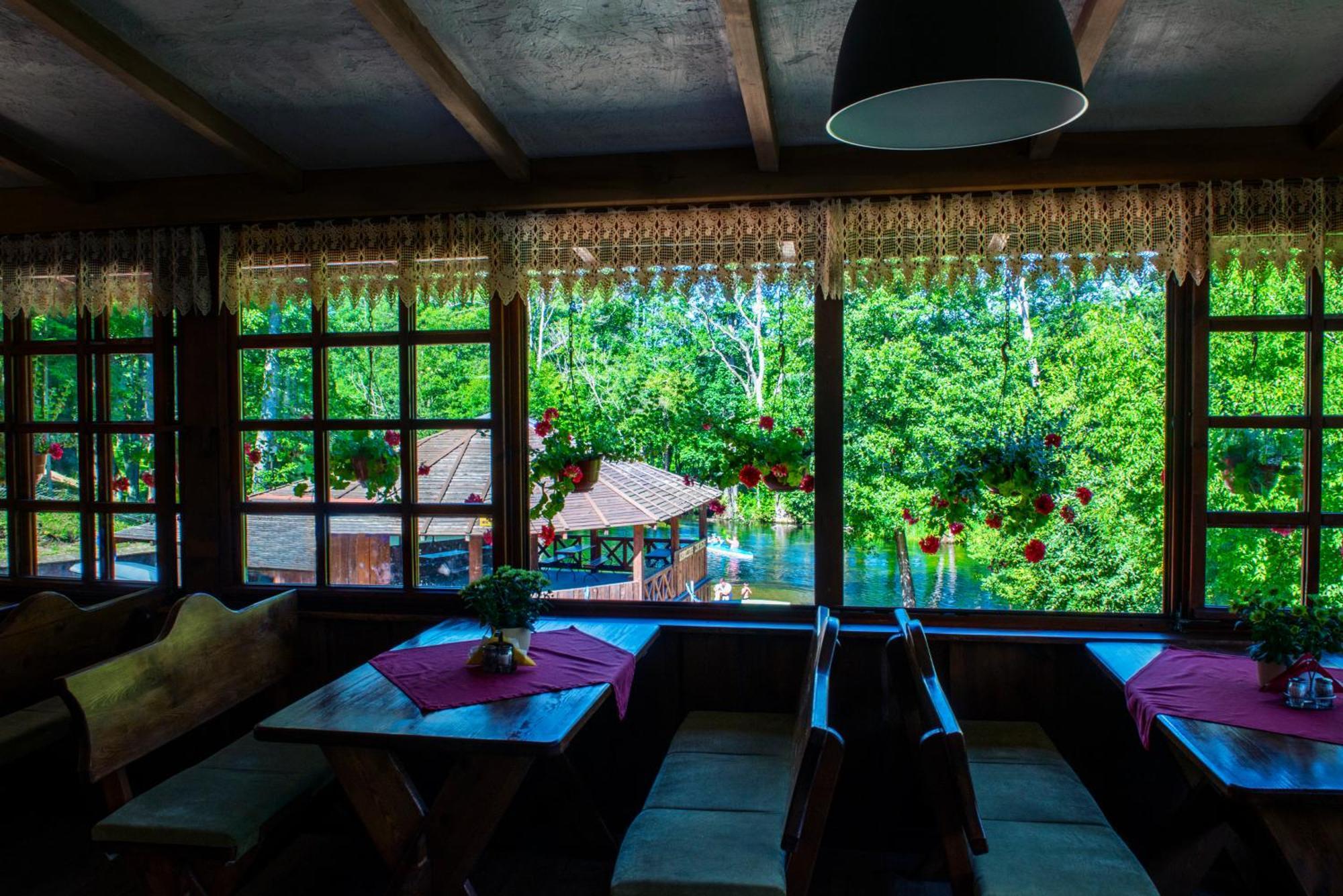 Karczma Zacisze Bed & Breakfast Krutyn Exterior photo